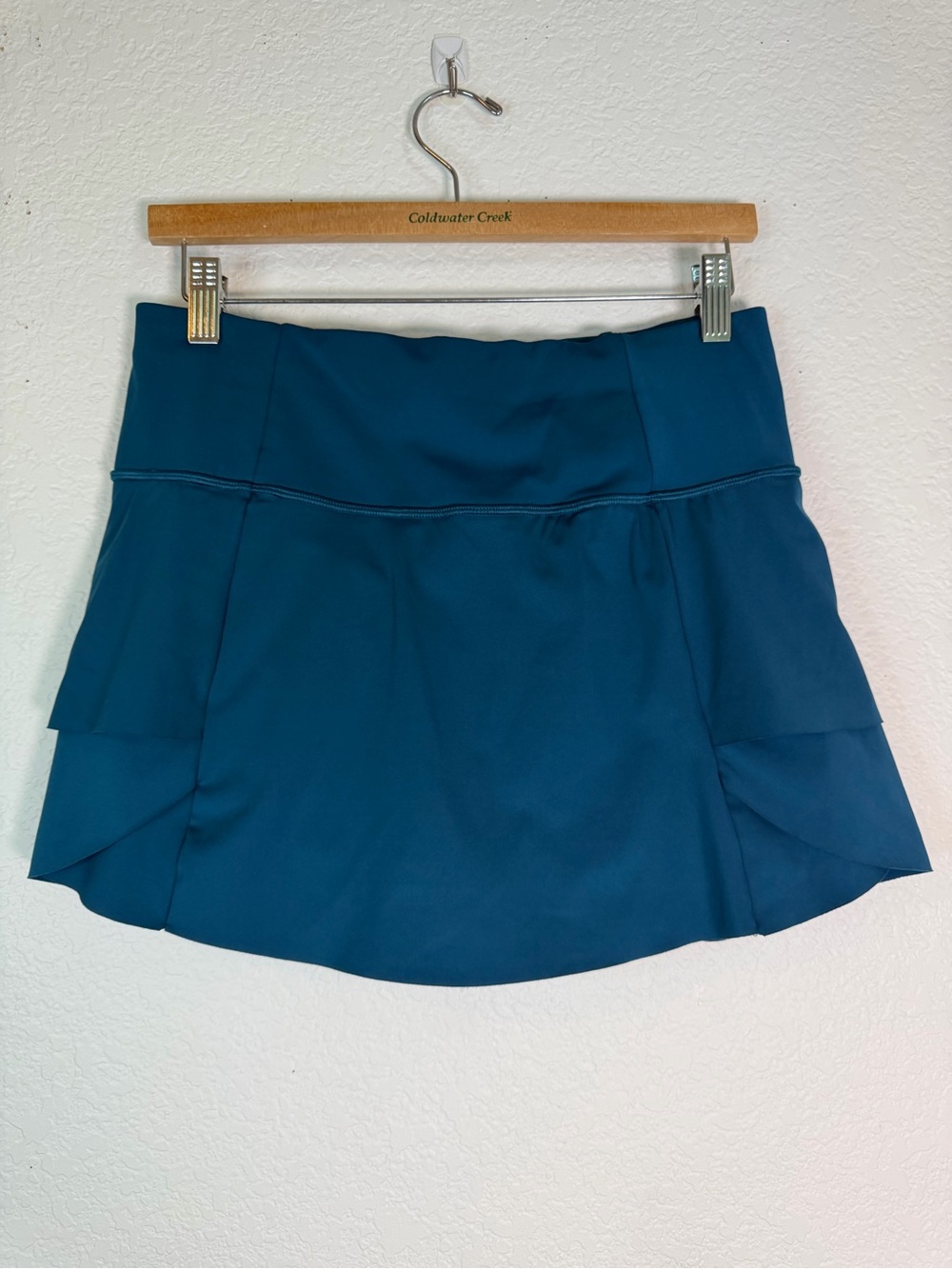 Athleta Momentum Athletic Skort in Coastal Teal with Layered Side Panels, Size S